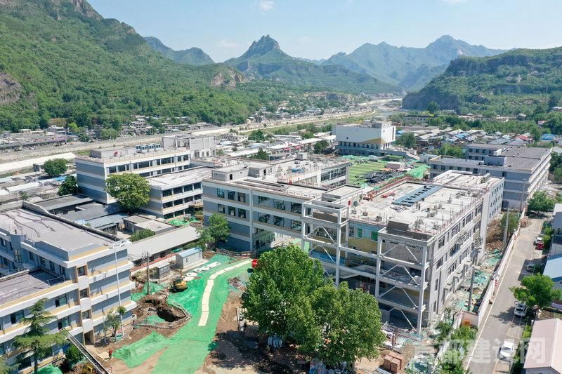 房山区河北镇河北中心校施工现场