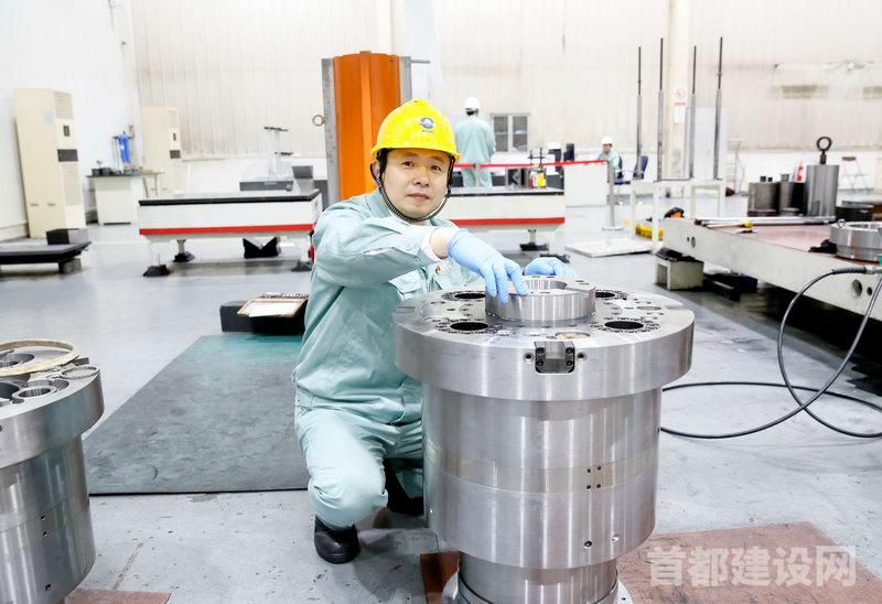 坚信产业工人的价值   让中国制造走向世界
