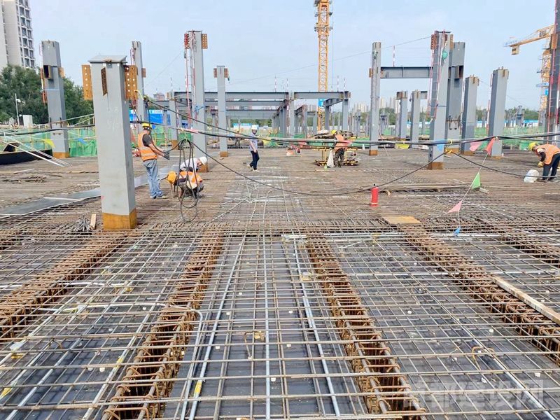 中建二局三公司北京十二中河西分校项目现场